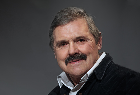 Лев Павлов